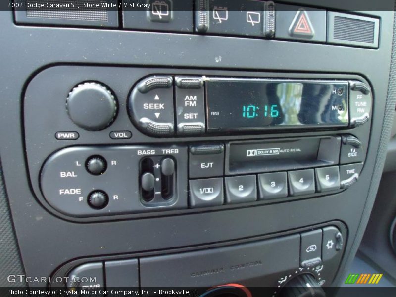 Controls of 2002 Caravan SE