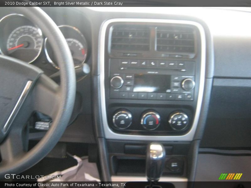 Bright Silver Metallic / Dark Slate Gray 2010 Dodge Caliber SXT