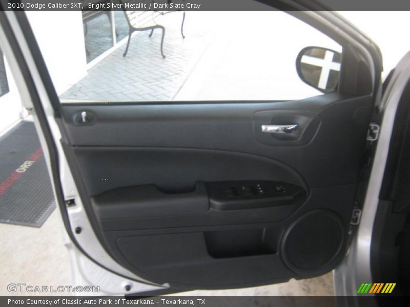 Bright Silver Metallic / Dark Slate Gray 2010 Dodge Caliber SXT