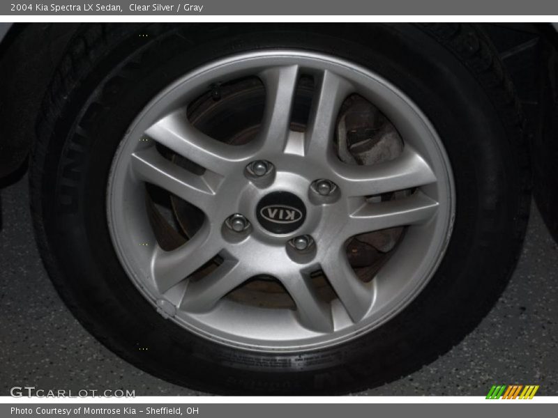 Clear Silver / Gray 2004 Kia Spectra LX Sedan