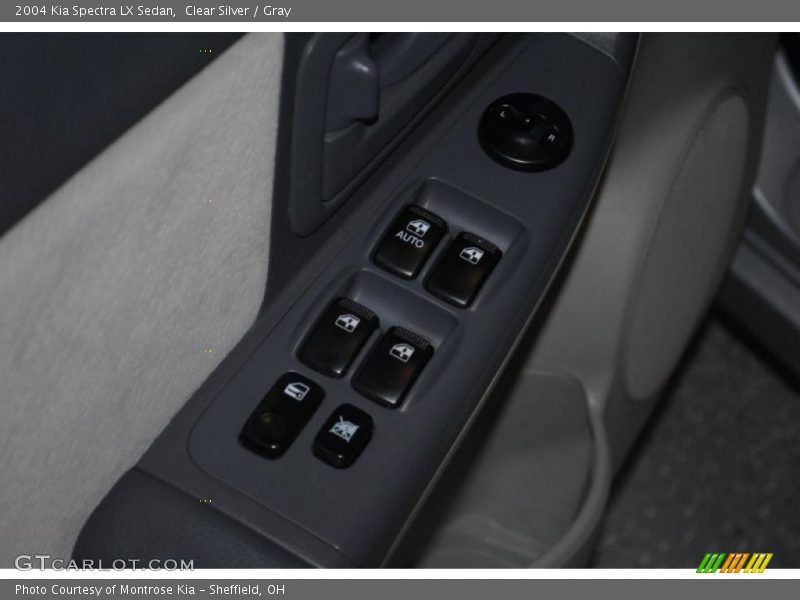 Clear Silver / Gray 2004 Kia Spectra LX Sedan