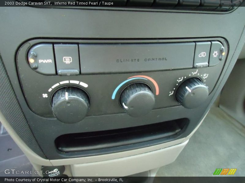 Controls of 2003 Caravan SXT