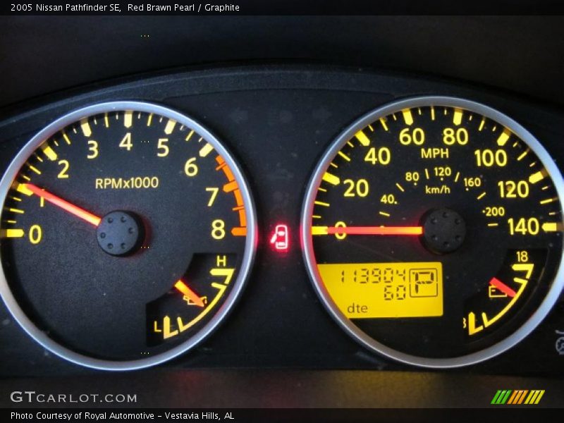 Red Brawn Pearl / Graphite 2005 Nissan Pathfinder SE