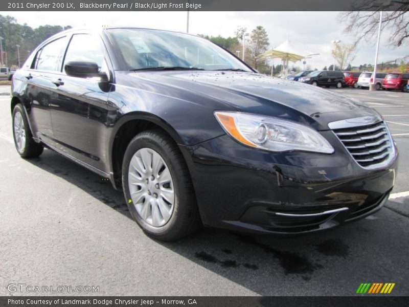 Blackberry Pearl / Black/Light Frost Beige 2011 Chrysler 200 LX