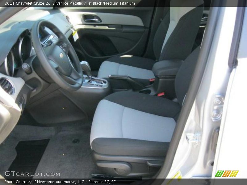 Silver Ice Metallic / Jet Black/Medium Titanium 2011 Chevrolet Cruze LS