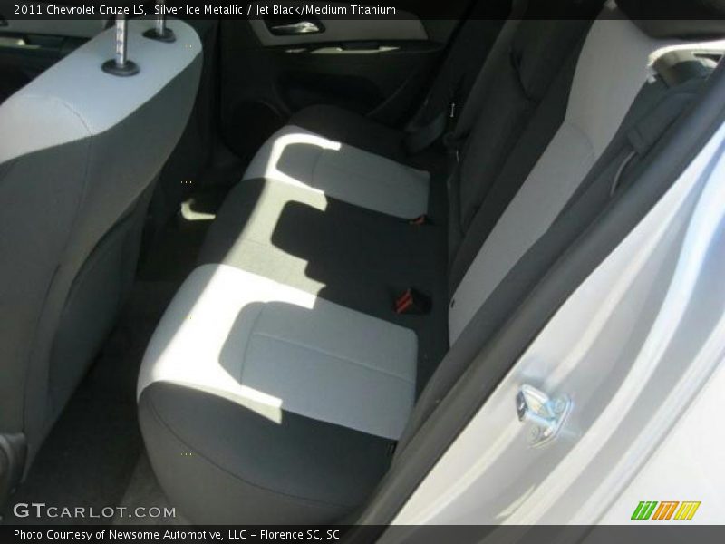 Silver Ice Metallic / Jet Black/Medium Titanium 2011 Chevrolet Cruze LS