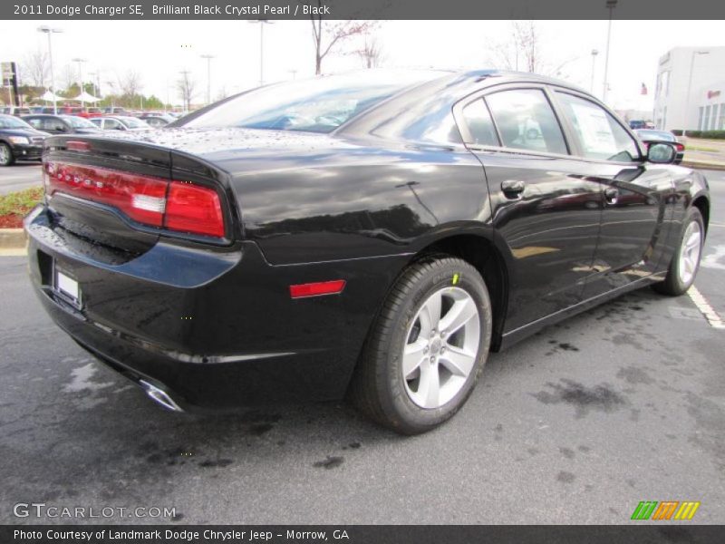 Brilliant Black Crystal Pearl / Black 2011 Dodge Charger SE
