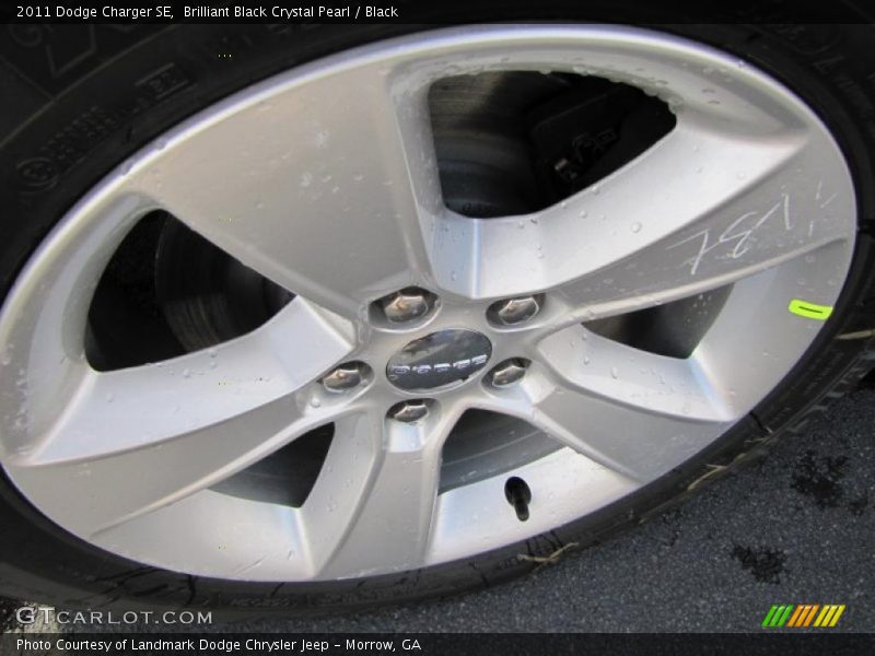 Brilliant Black Crystal Pearl / Black 2011 Dodge Charger SE