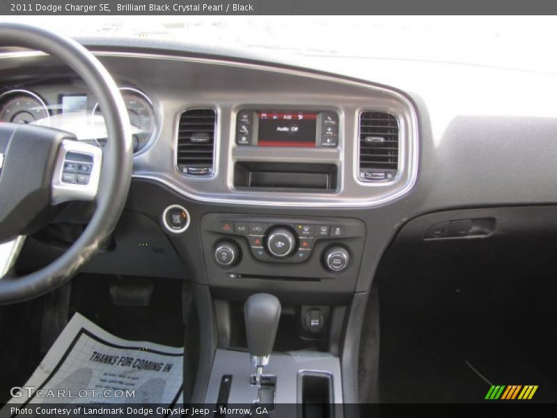 Brilliant Black Crystal Pearl / Black 2011 Dodge Charger SE