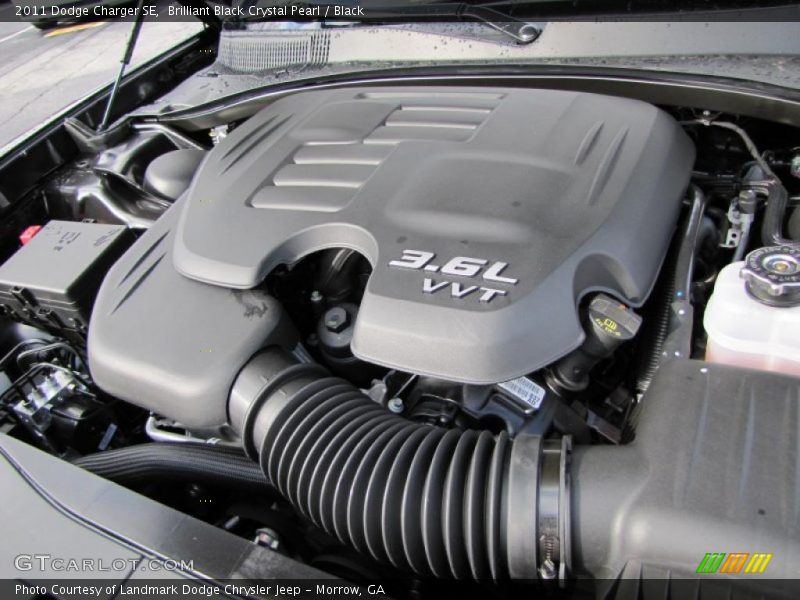 Brilliant Black Crystal Pearl / Black 2011 Dodge Charger SE