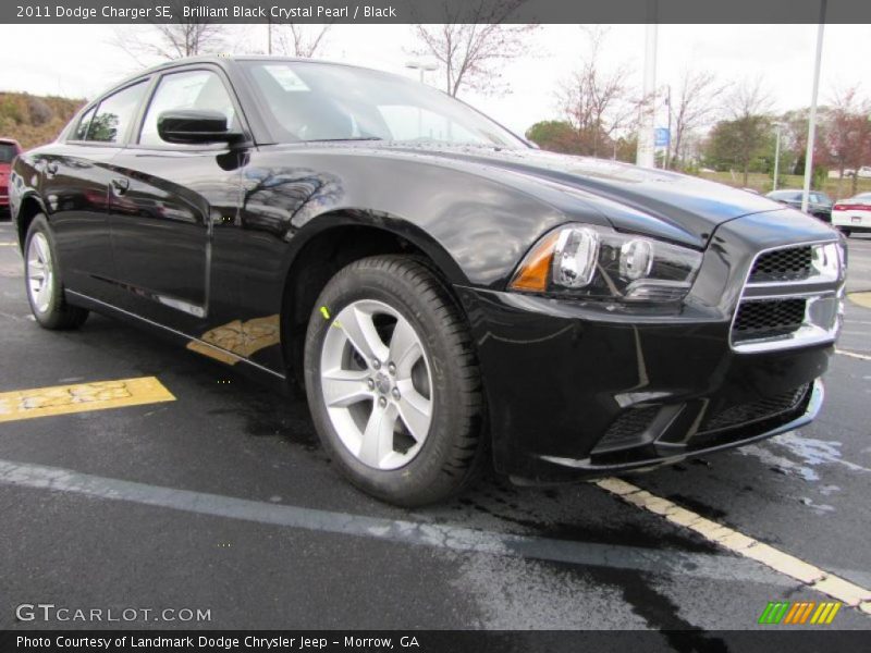 Brilliant Black Crystal Pearl / Black 2011 Dodge Charger SE
