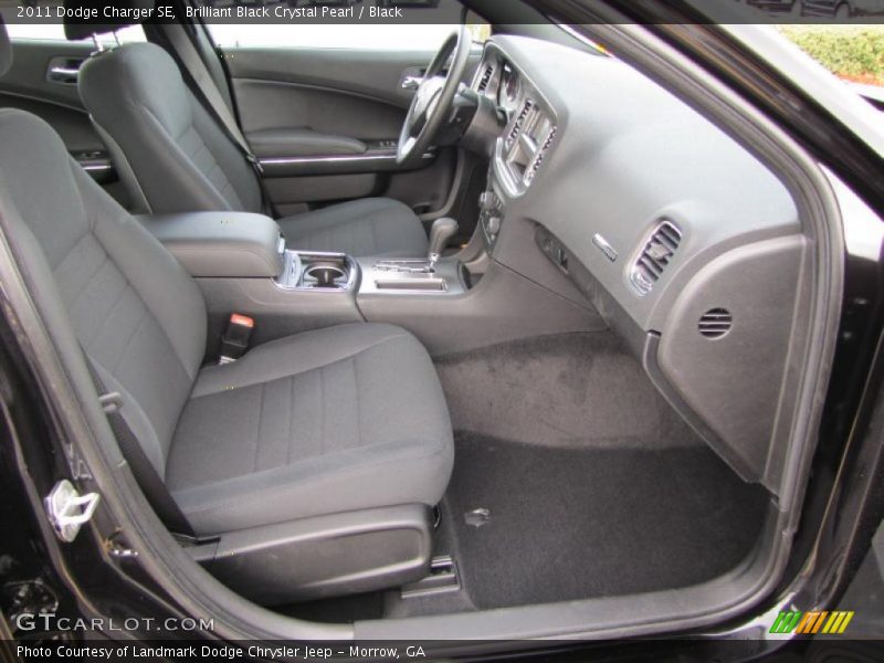 Brilliant Black Crystal Pearl / Black 2011 Dodge Charger SE