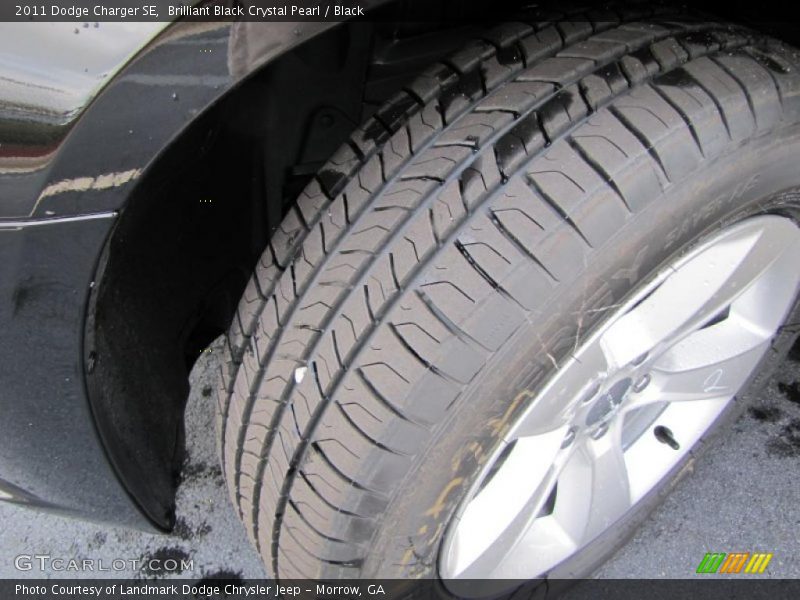 Brilliant Black Crystal Pearl / Black 2011 Dodge Charger SE