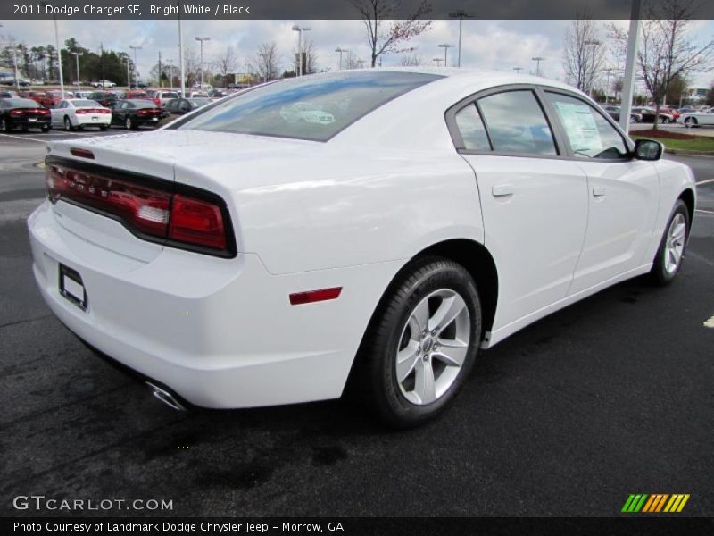 Bright White / Black 2011 Dodge Charger SE