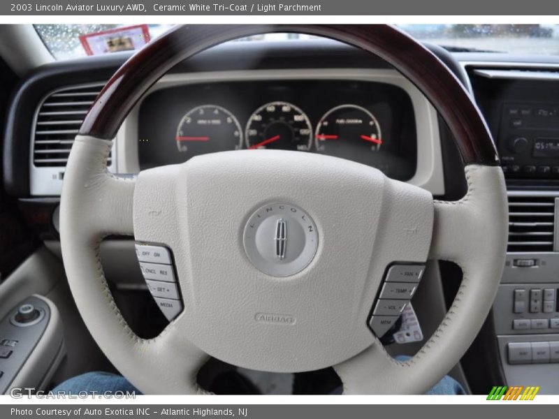 Ceramic White Tri-Coat / Light Parchment 2003 Lincoln Aviator Luxury AWD
