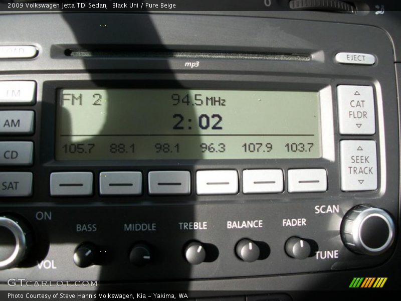 Black Uni / Pure Beige 2009 Volkswagen Jetta TDI Sedan