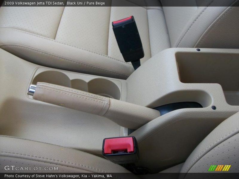 Black Uni / Pure Beige 2009 Volkswagen Jetta TDI Sedan