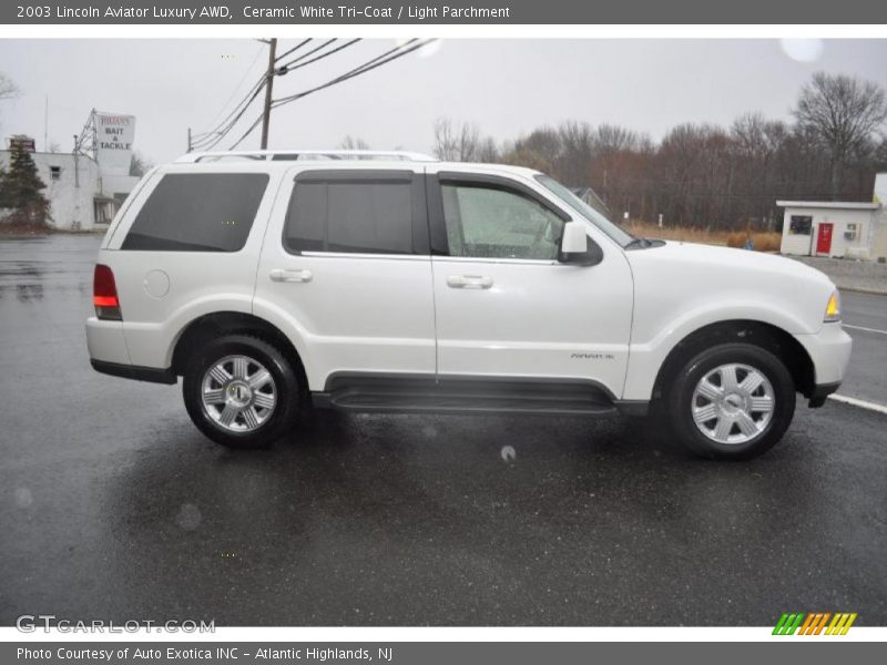 Ceramic White Tri-Coat / Light Parchment 2003 Lincoln Aviator Luxury AWD