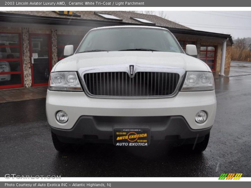 Ceramic White Tri-Coat / Light Parchment 2003 Lincoln Aviator Luxury AWD