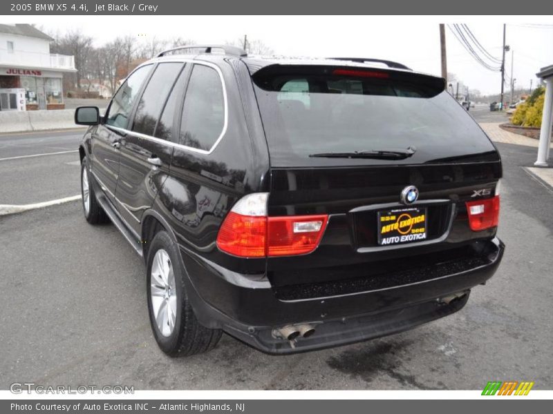 Jet Black / Grey 2005 BMW X5 4.4i