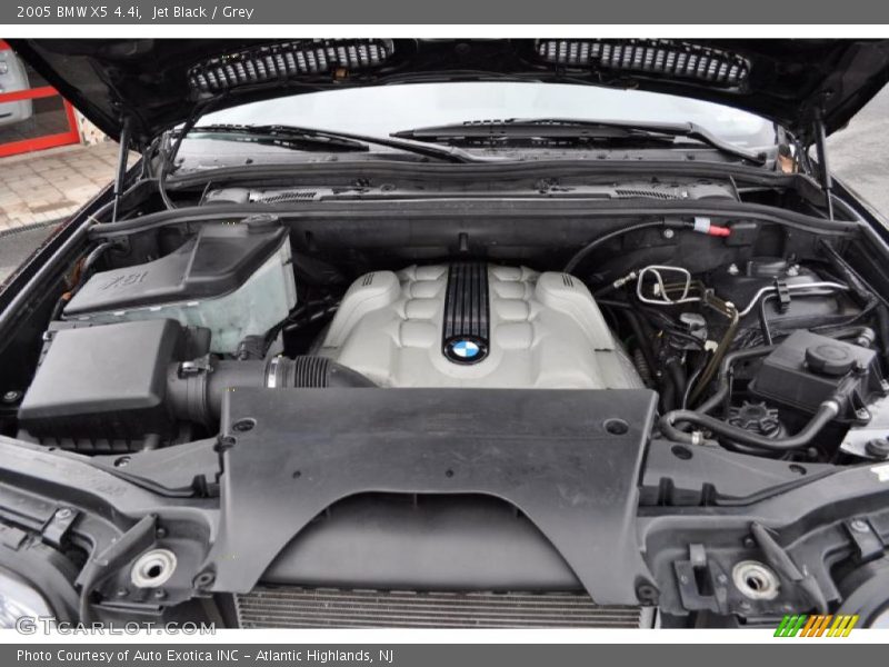 Jet Black / Grey 2005 BMW X5 4.4i