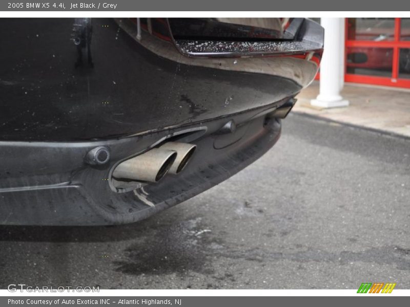 Jet Black / Grey 2005 BMW X5 4.4i