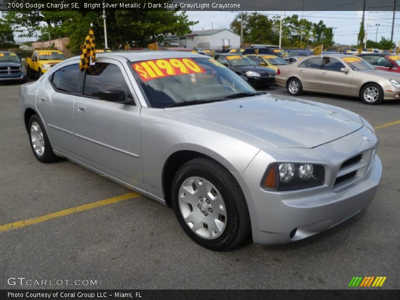 Bright Silver Metallic / Dark Slate Gray/Light Graystone 2006 Dodge Charger SE