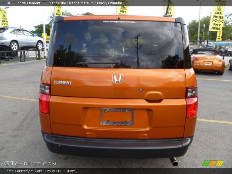 Tangerine Orange Metallic / Black/Titanium 2007 Honda Element EX