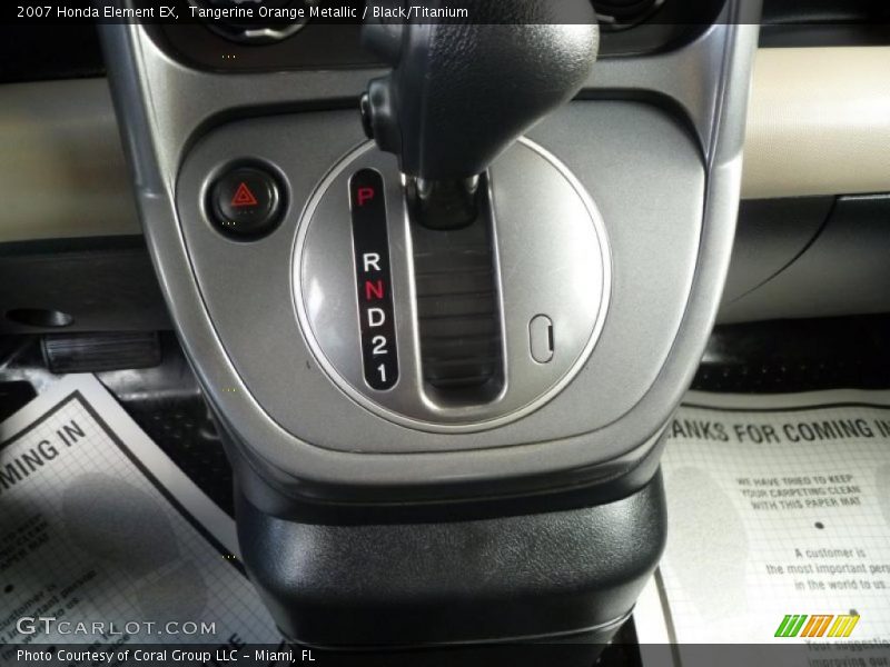 Tangerine Orange Metallic / Black/Titanium 2007 Honda Element EX