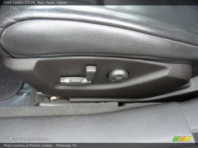 Black Raven / Ebony 2006 Cadillac STS V8