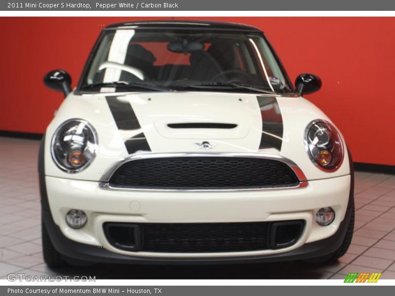 Pepper White / Carbon Black 2011 Mini Cooper S Hardtop
