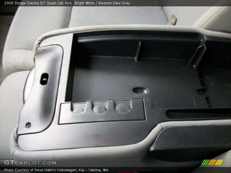 Bright White / Medium Slate Gray 2006 Dodge Dakota SLT Quad Cab 4x4