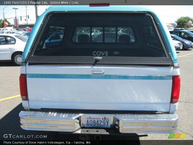 Oxford White / Grey 1992 Ford F150 S Regular Cab