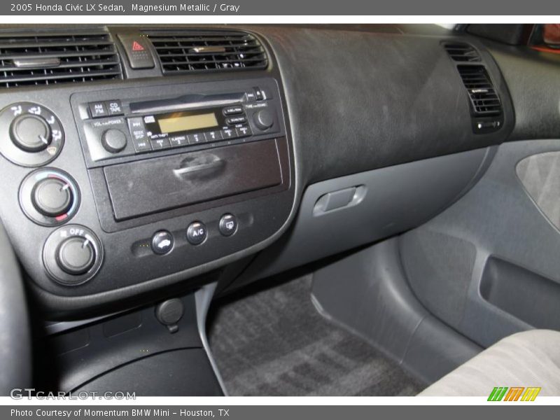 Magnesium Metallic / Gray 2005 Honda Civic LX Sedan