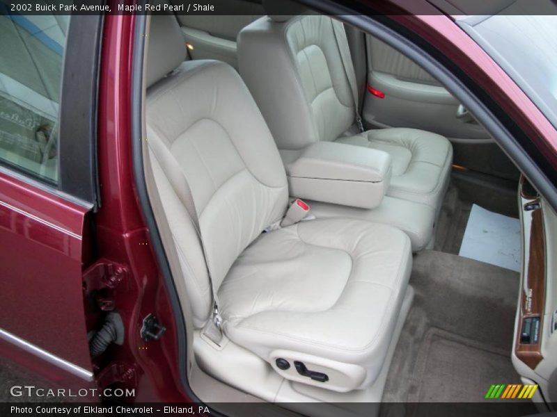 Maple Red Pearl / Shale 2002 Buick Park Avenue