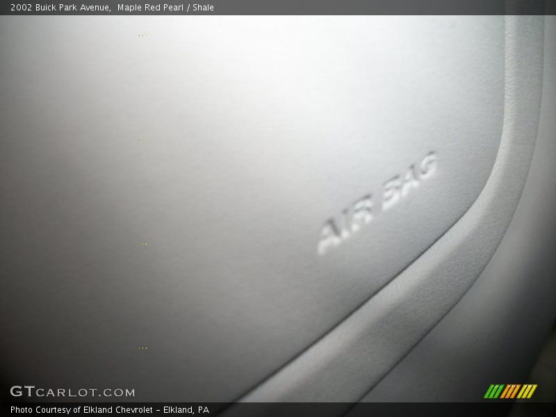 Maple Red Pearl / Shale 2002 Buick Park Avenue