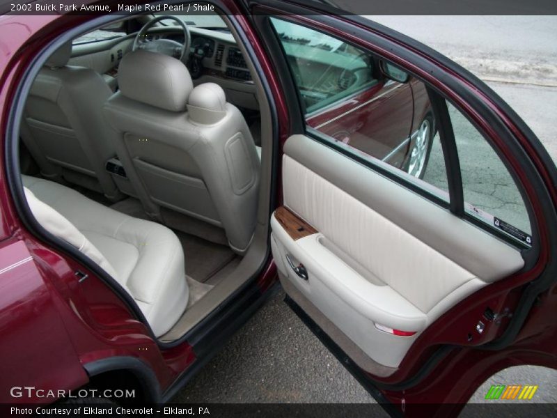 Maple Red Pearl / Shale 2002 Buick Park Avenue