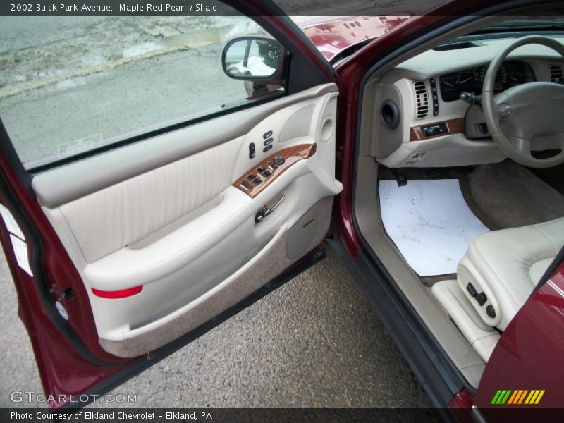 Maple Red Pearl / Shale 2002 Buick Park Avenue