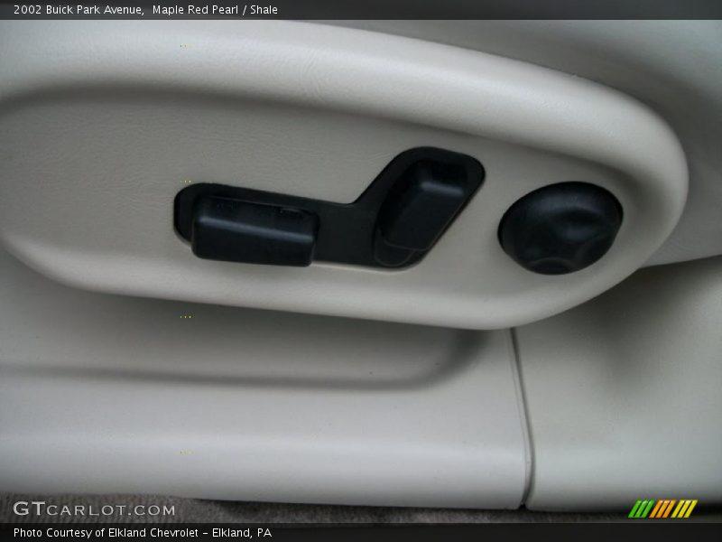 Maple Red Pearl / Shale 2002 Buick Park Avenue