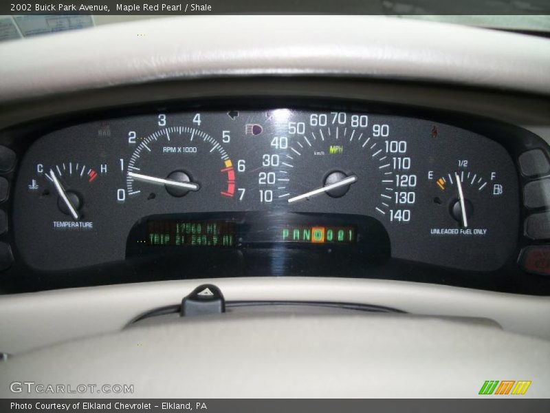Maple Red Pearl / Shale 2002 Buick Park Avenue