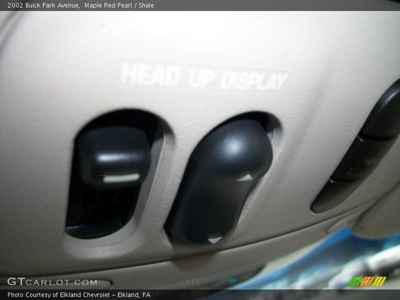 Maple Red Pearl / Shale 2002 Buick Park Avenue