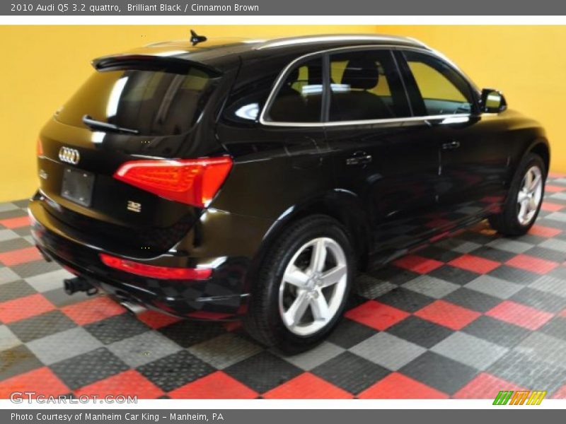 Brilliant Black / Cinnamon Brown 2010 Audi Q5 3.2 quattro