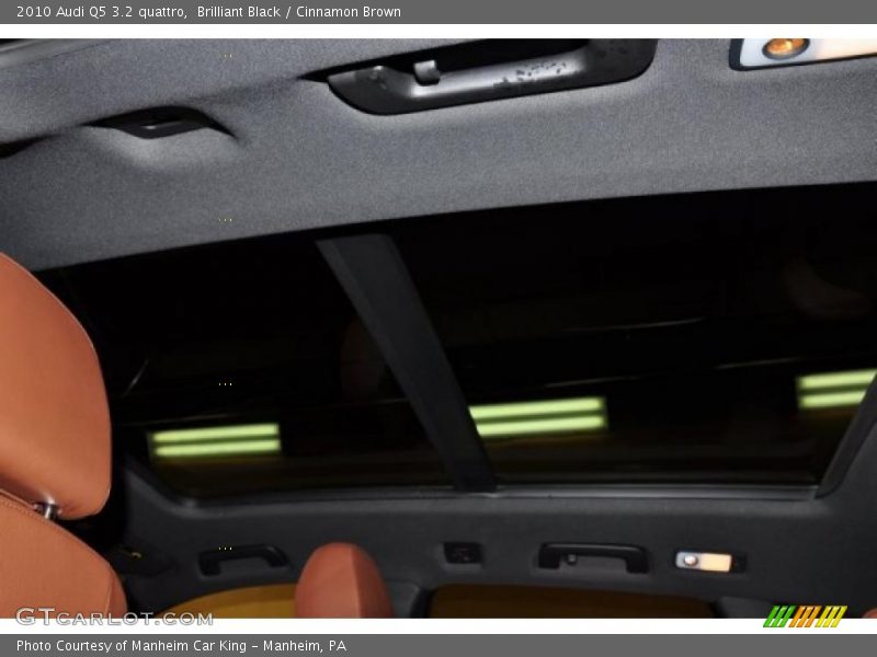 Brilliant Black / Cinnamon Brown 2010 Audi Q5 3.2 quattro