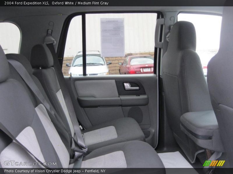 Oxford White / Medium Flint Gray 2004 Ford Expedition XLS