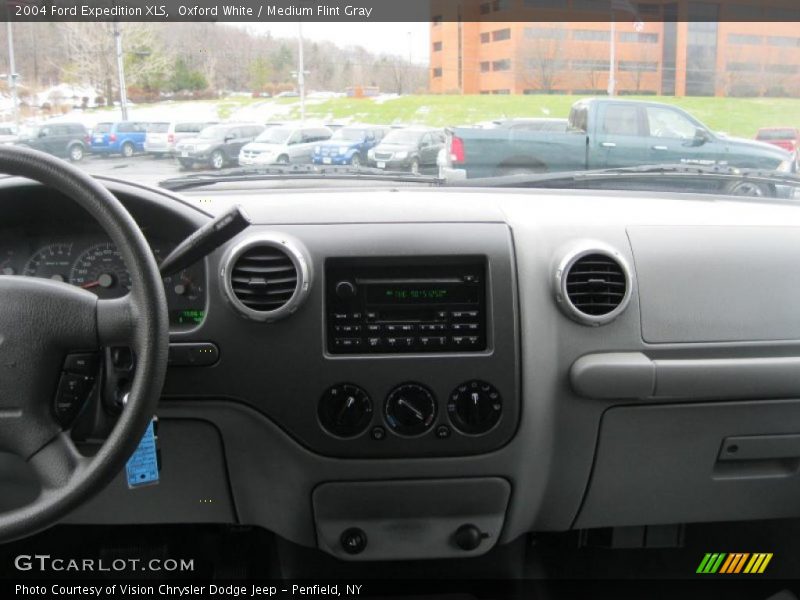 Oxford White / Medium Flint Gray 2004 Ford Expedition XLS