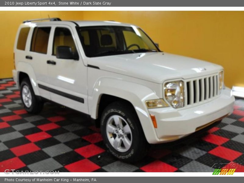 Stone White / Dark Slate Gray 2010 Jeep Liberty Sport 4x4