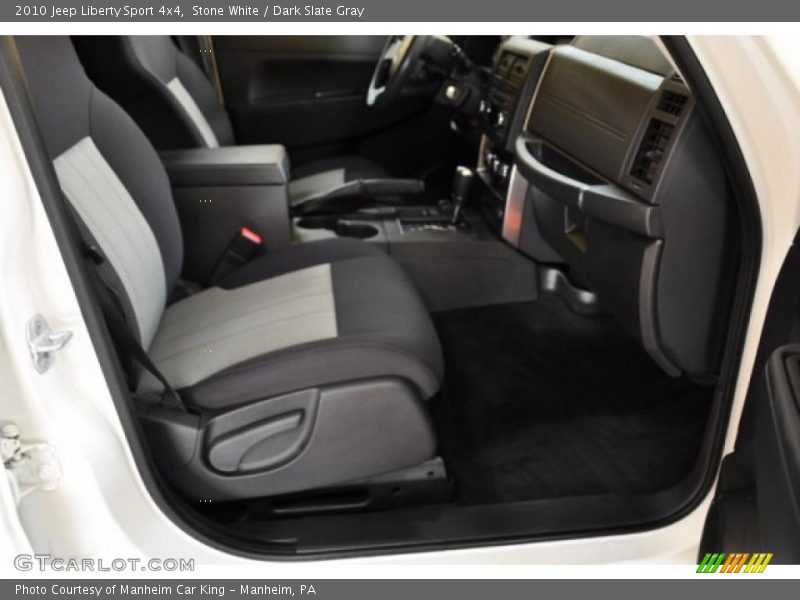 Stone White / Dark Slate Gray 2010 Jeep Liberty Sport 4x4