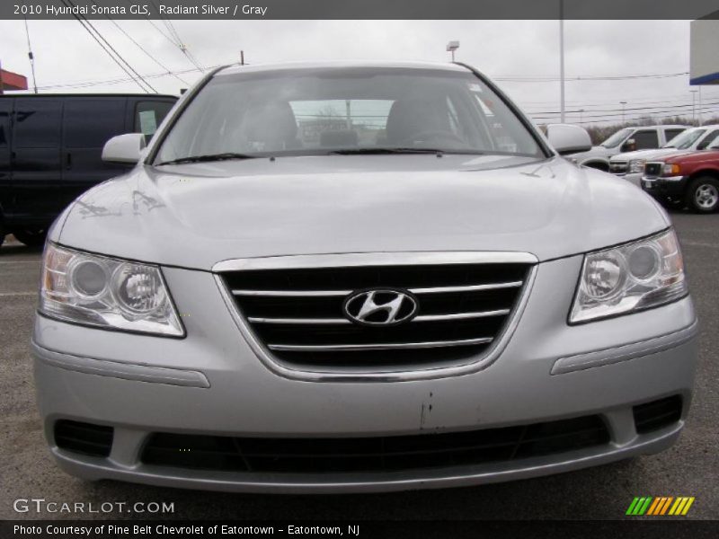 Radiant Silver / Gray 2010 Hyundai Sonata GLS