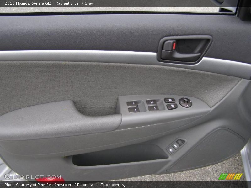 Radiant Silver / Gray 2010 Hyundai Sonata GLS