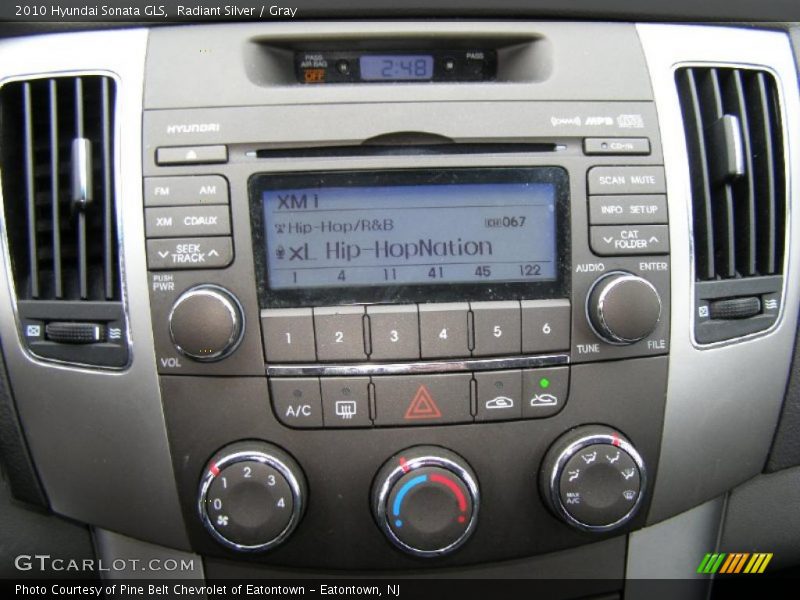 Radiant Silver / Gray 2010 Hyundai Sonata GLS